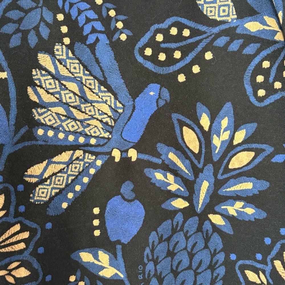 FARM Rio Blue Macaw Forest Sweatshirt, Size M, Women’s EUC @farmrio - Picture 5 of 10